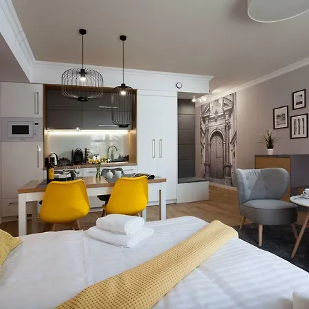Silver Old Jewish Quarter Apartment